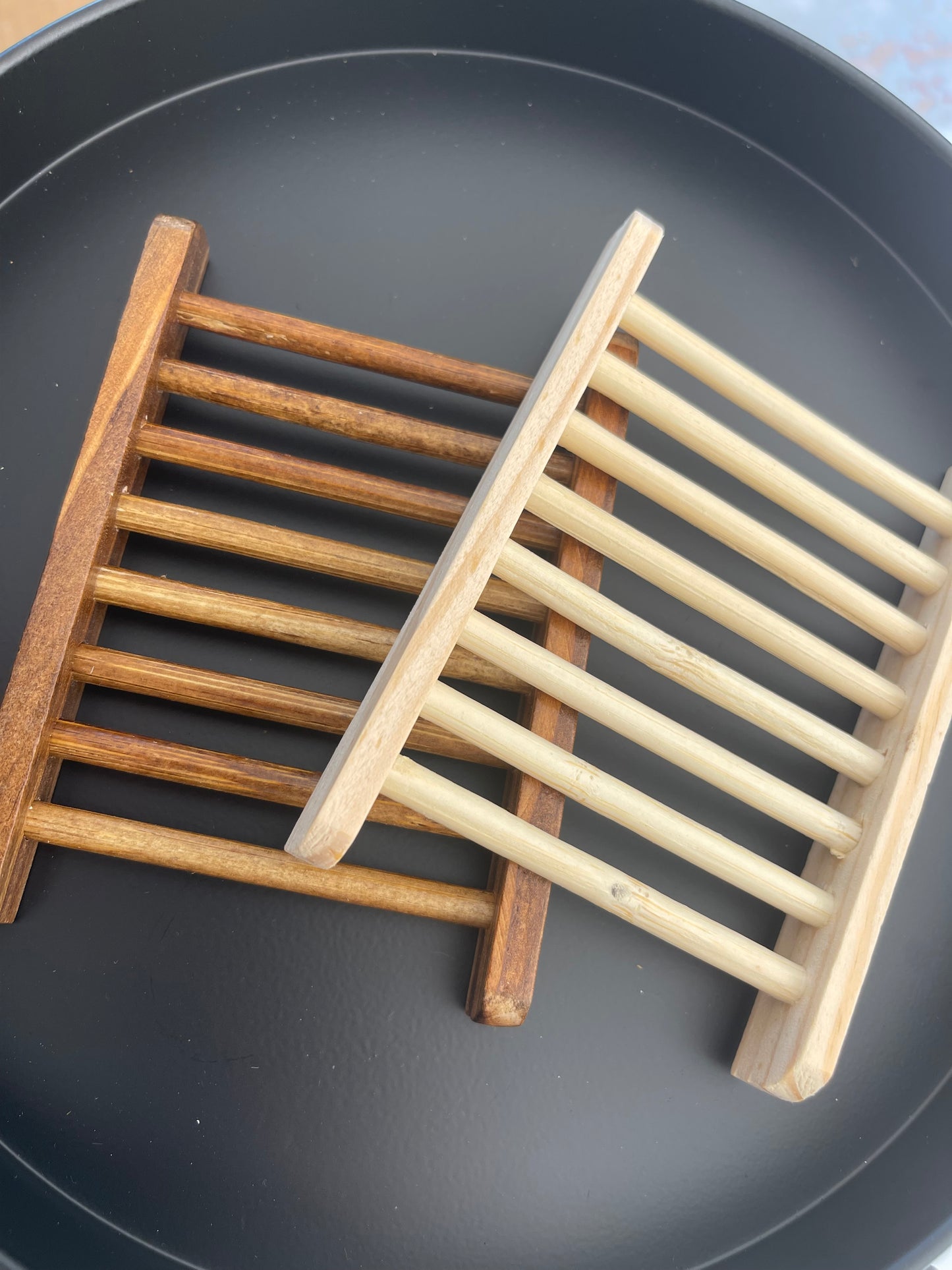 Bamboo Wood Soap Holder, Wooden Soap Dish Tray, Bathroom Wooden Soap Stand, Handmade Bathtub Shower Dish Accessories for Home Kitchen, Bamboo soap rest