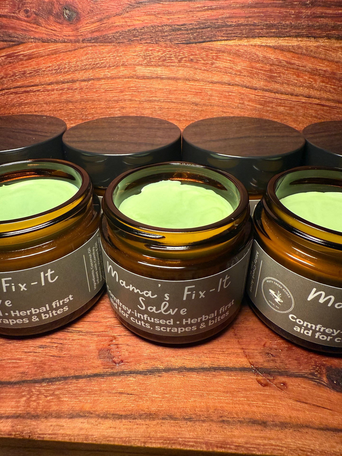 Mama's Fit-It Salve – Natural Healing for Cuts & Scrapes 2 oz Glass Jar