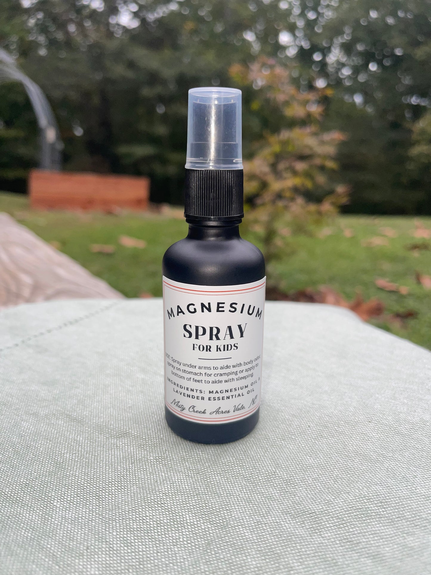 Magnesium spray for kids, magnesium spray, magnesium spray for sleep, lavender magnesium spray, non-toxic magnesium spray, homemade magnesium spray, small batch magnesium