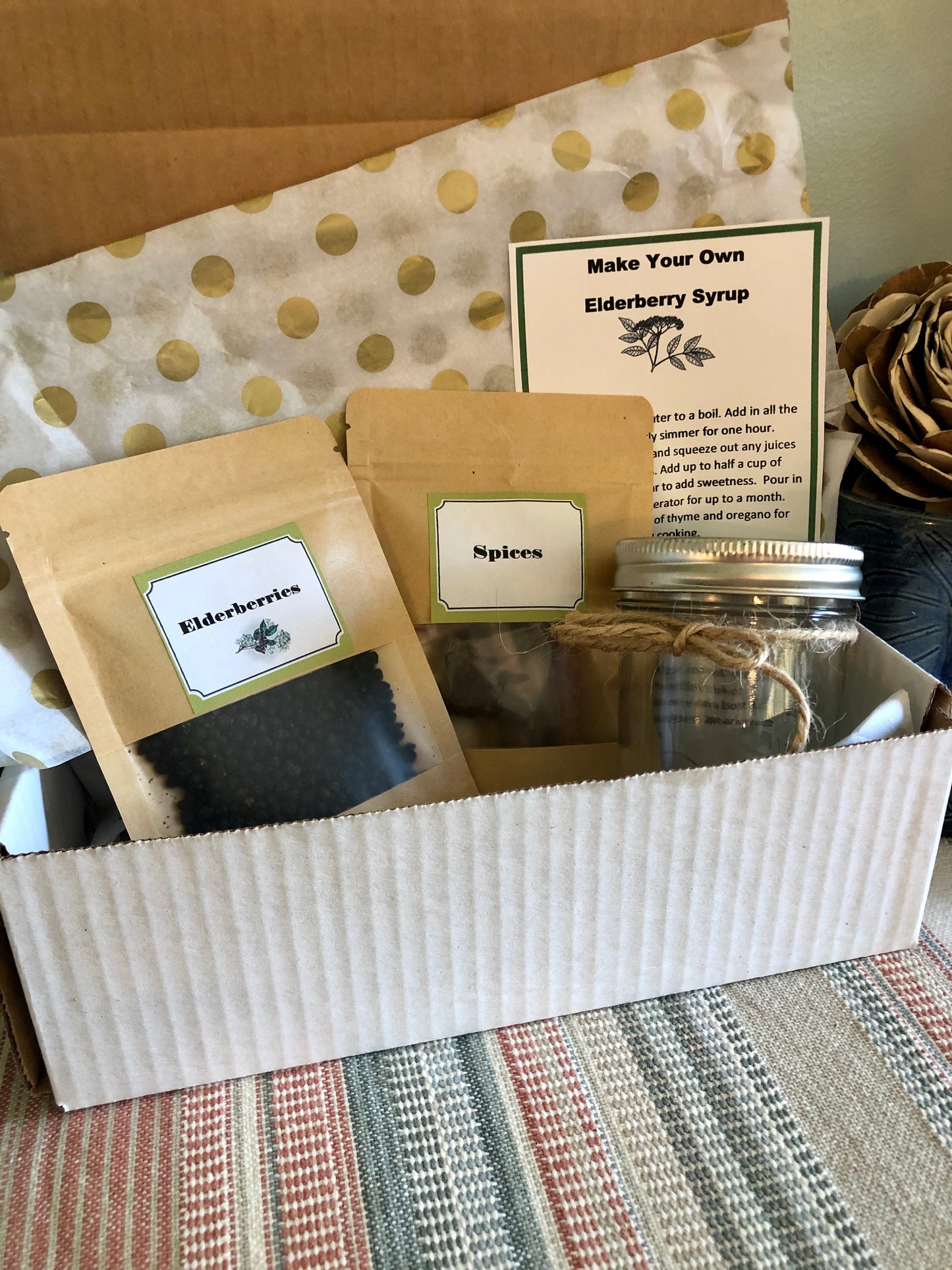 DIY Elderberry Syrup Gift Set, Organic Elderberries in mason jar, elderberry syrup, make your own elderberry syrup, homesteading, natural medicine, homeopathic medicine kit