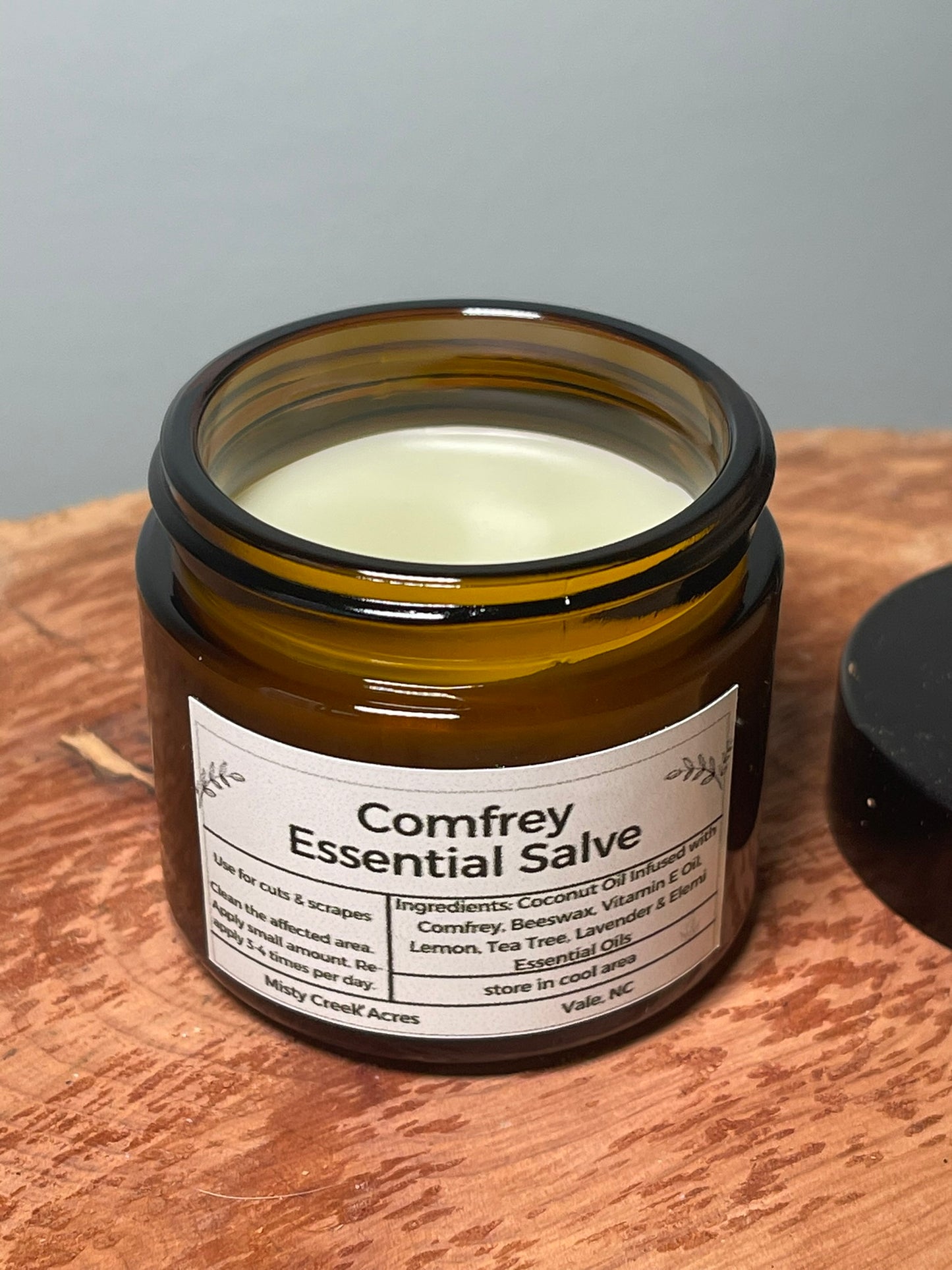 Comfrey Essential Salve – Natural Healing for Cuts & Scrapes 2 oz Glass Jar