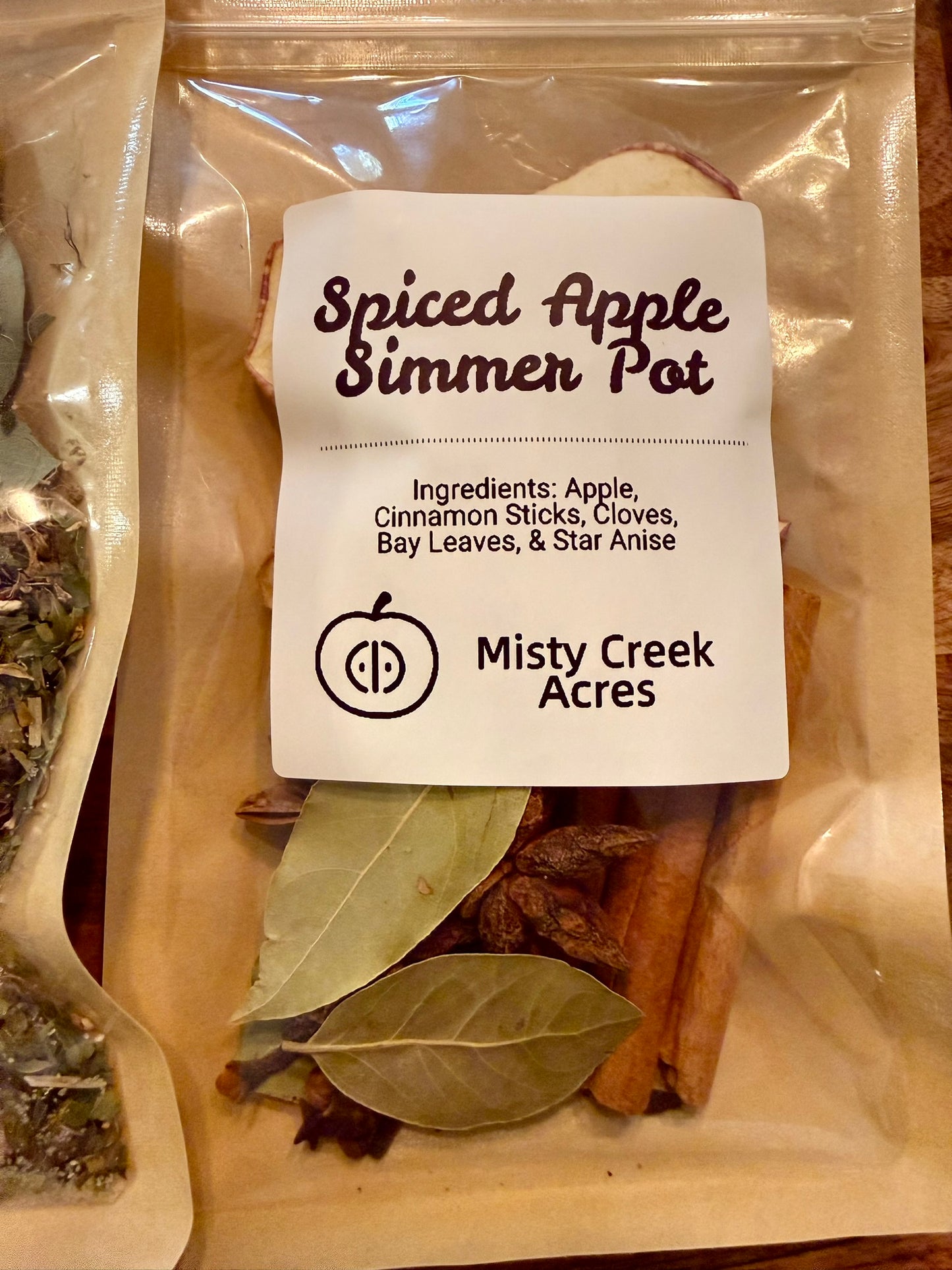 Spiced Apple Simmer Pot – Cozy Fall Home Fragrance with Cinnamon, Clove & Star Anise