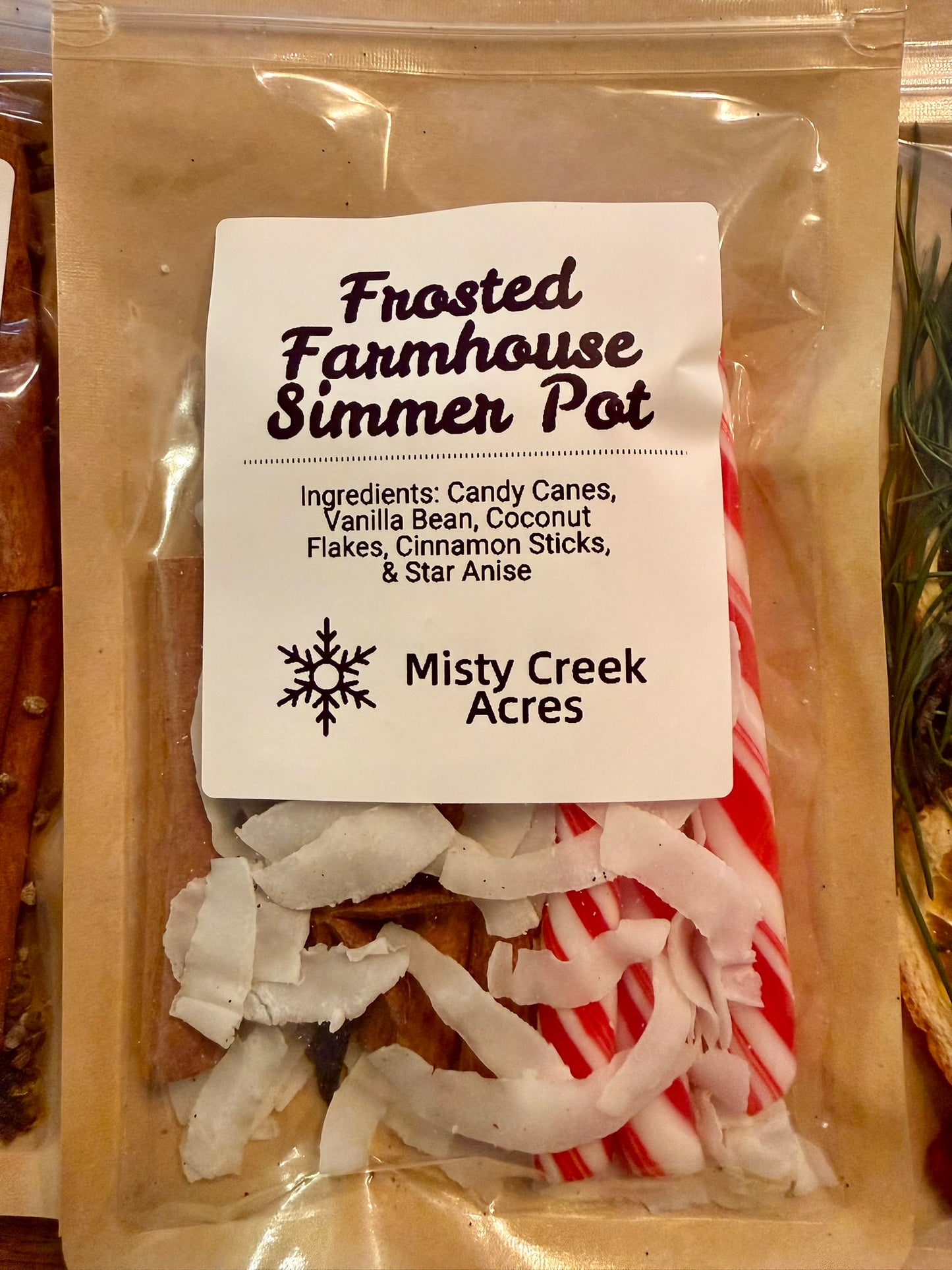 Frosted Farmhouse Simmer Pot – Sweet Vanilla & Cinnamon Holiday Home Fragrance
